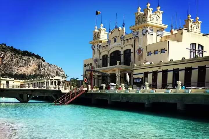 Private transfer from Palermo airport to Mondello (PA) and vice versa