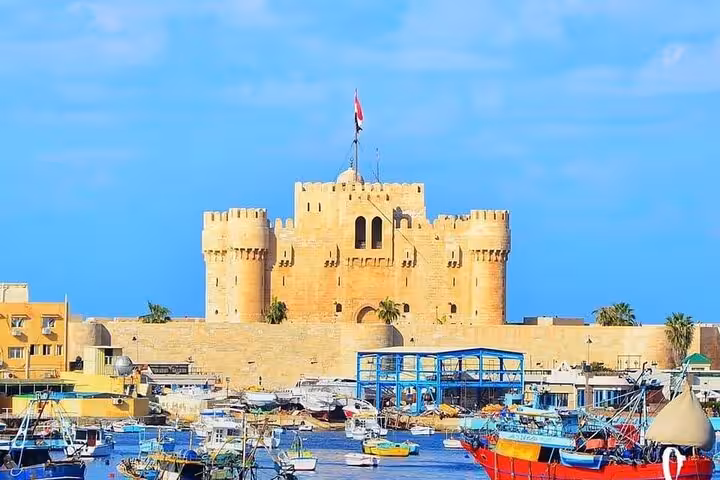 Qaitbay Citadel and Alexandria harbor view on private sightseeing tour from Cairo with lunch included