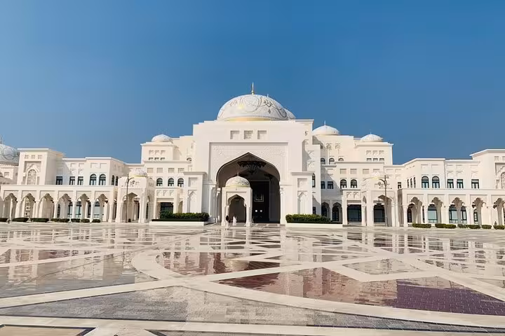 Qasr Al Watan Presidential Palace Abu Dhabi exterior courtyard, private Abu Dhabi city tour with Grand Mosque entry
