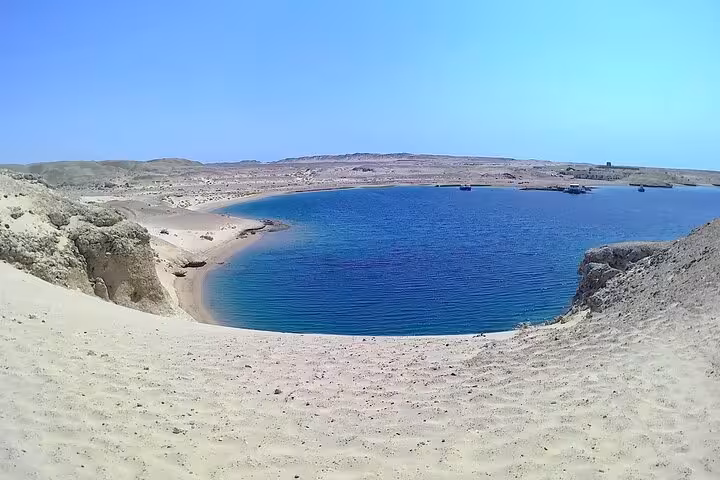 Scenic lagoon and sandy cliffs in Ras Mohamed National Park, Sharm El-Sheikh half-day tour viewpoint