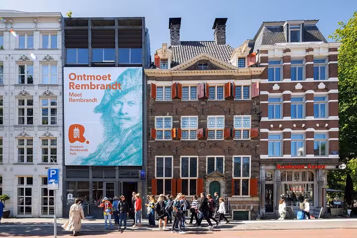 Rembrandt House Museum exterior in Amsterdam on a private Rembrandt & Van Gogh walking tour through the city center