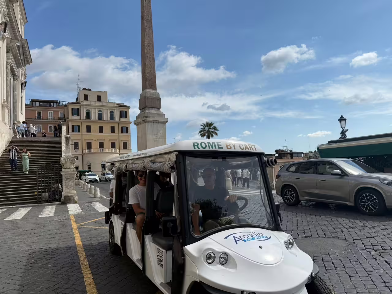 Golf cart tour in Piazza di Spagna near Spanish Steps, Rome, ideal for sunset churches and food experience