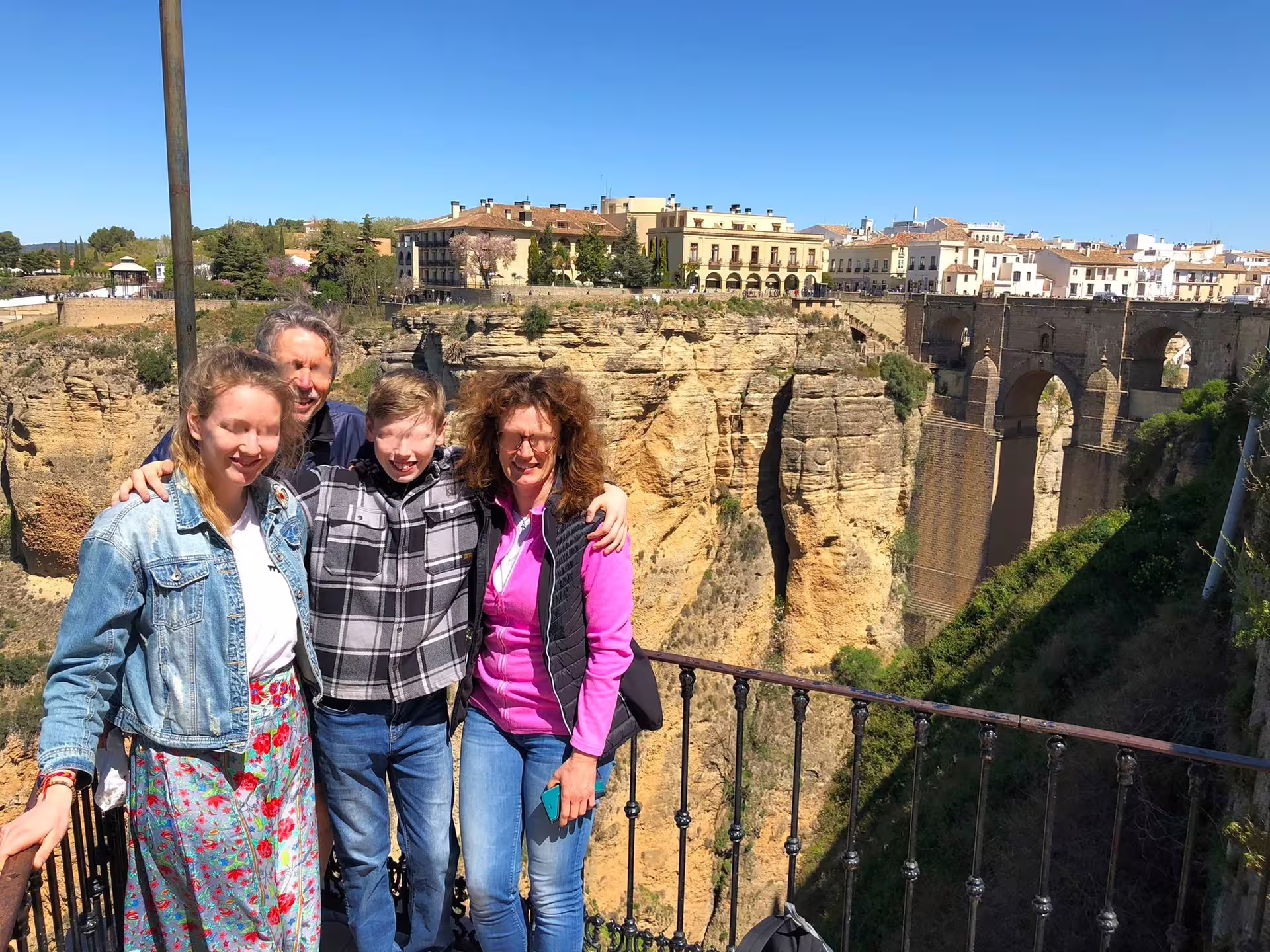 Group photo at Ronda Puente Nuevo gorge viewpoint on Malaga pickup tour to Ronda and Setenil de las Bodegas