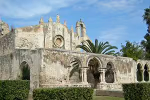 Santa Maria del Gesù church ruins with Gothic facade, Siracusa Sicily, on HD Best of Siracusa tour