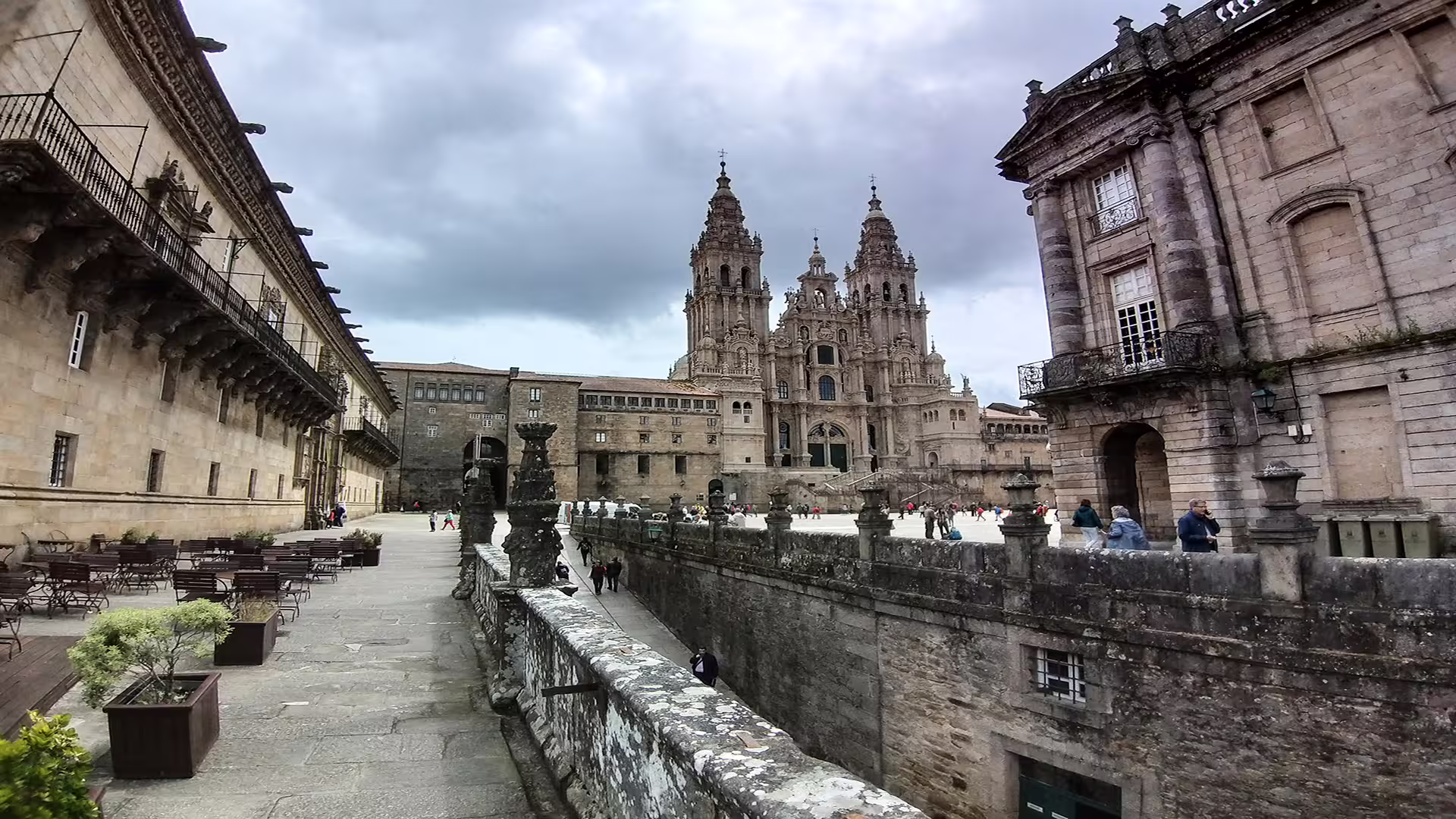 View of Santiago de Compostela Cathedral's majestic facade and historic square, perfect for a private tour experience in Spain.