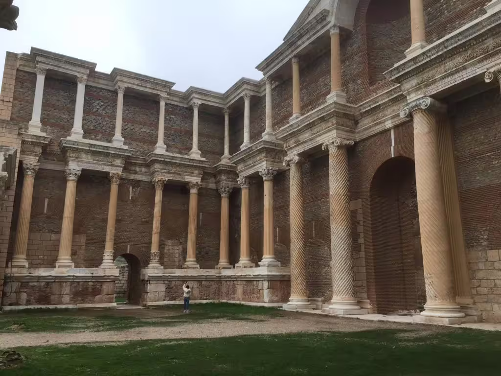 Grand Sardis Gymnasium courtyard with towering columns, featured on Istanbul to Seven Churches 4-night itinerary