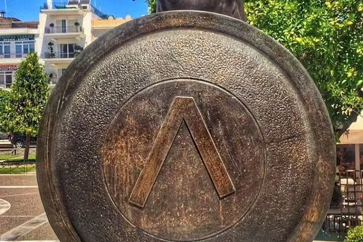 Spartan lambda shield monument in Sparta city center, a must-see stop on a 2-day Peloponnese tour