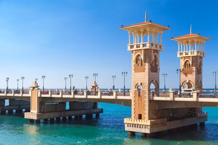 Stanley Bridge on Alexandria Corniche, Egypt, scenic stop on 2-day private tour from Hurghada to Cairo
