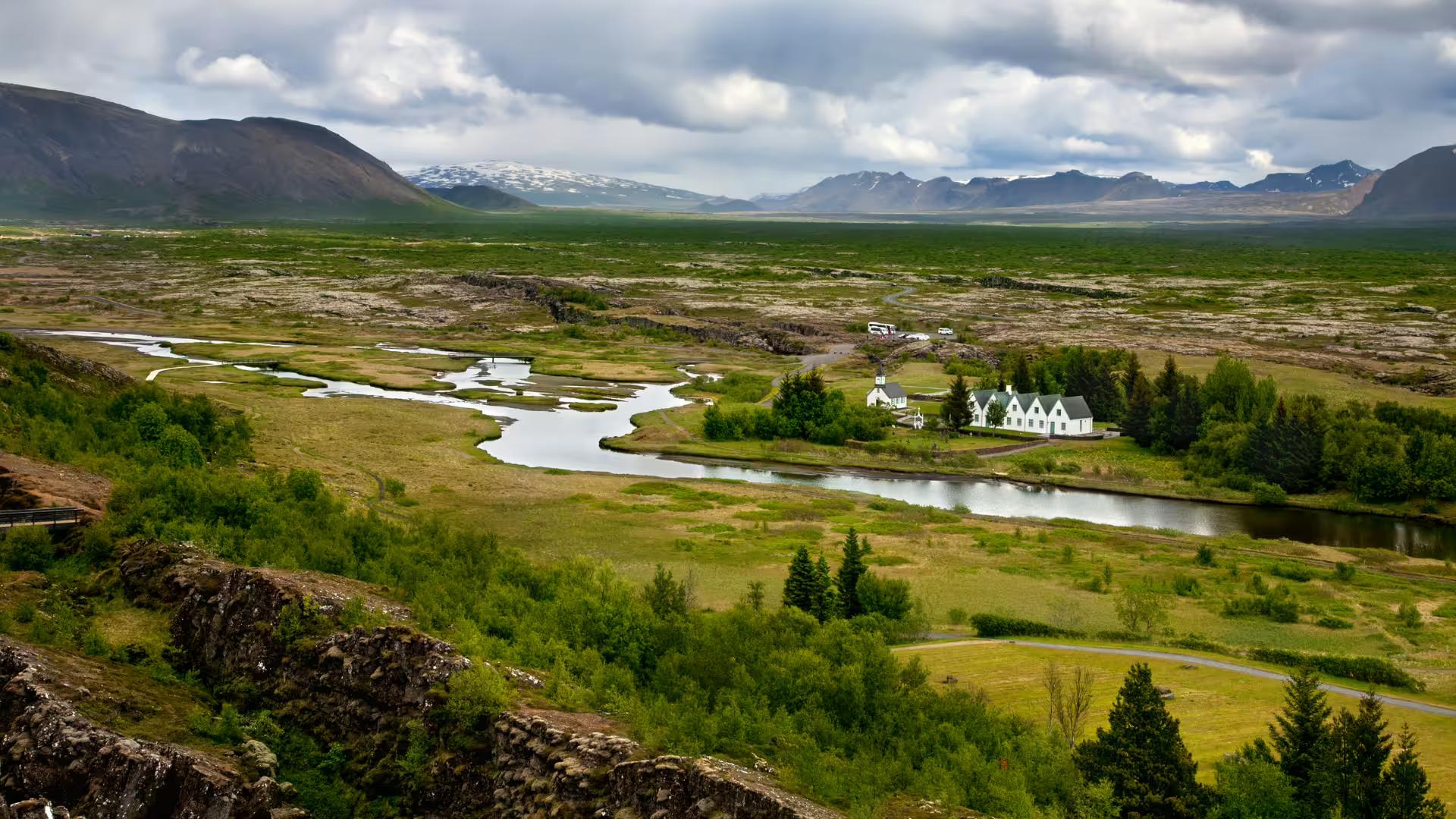 A picture of Þingvellir National Park 