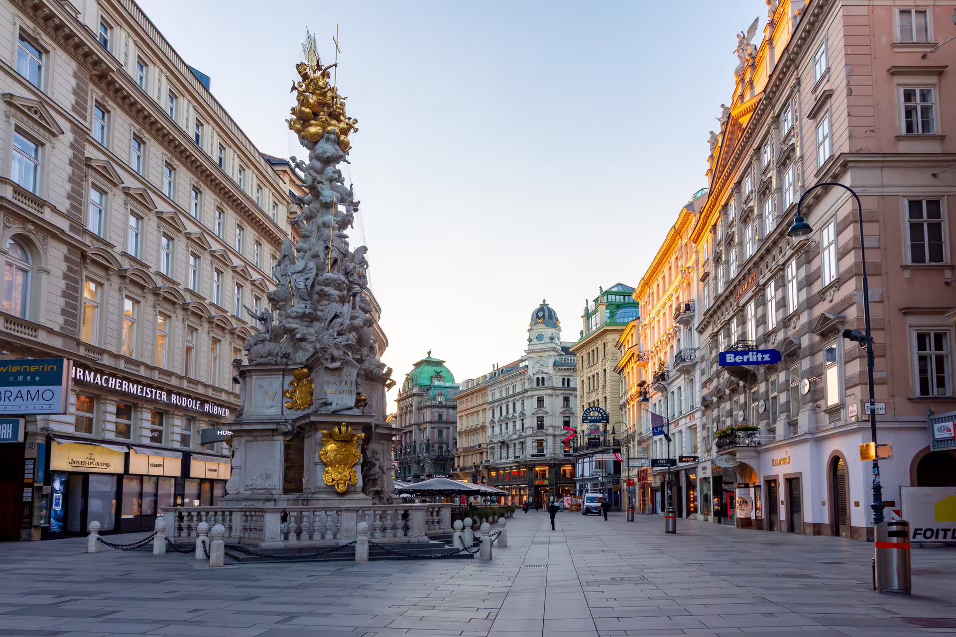 Vienna Historic Centre walking tour view of Graben with Plague Column, ideal for 1-day audioguide route
