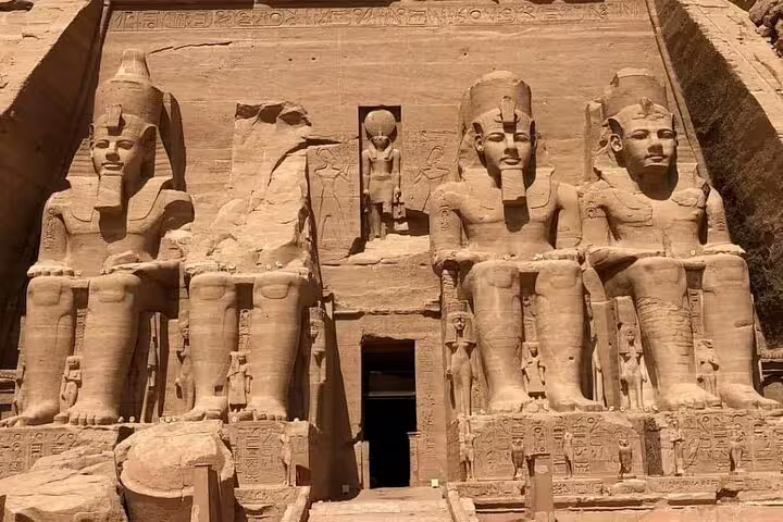 Front view of Abu Simbel Great Temple of Ramses II on day trip from Aswan with hotel pickup