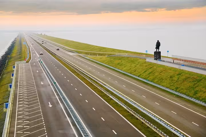 Afsluitdijk dam highway and dike views, key landmark on the Northern Highlights Tour day trip from Amsterdam