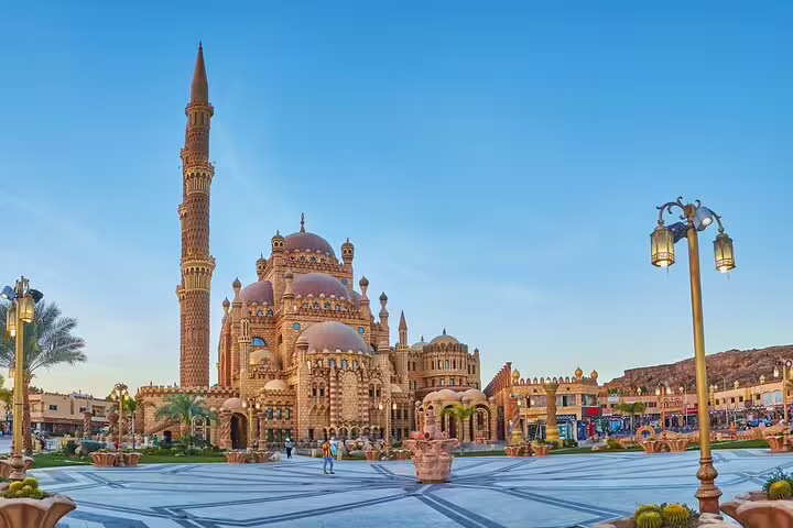 Al Sahaba Mosque in Sharm El Sheikh at sunset, key stop on VIP city sightseeing tour with Egyptologist guide