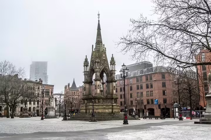 Albert Memorial in Manchester city centre, a key stop on the self guided audio scavenger hunt tour