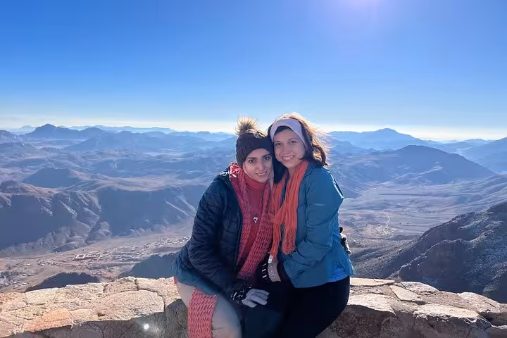 Travelers enjoy panoramic desert views on a Cairo day tour to Saqqara, Dahshur and Memphis, Egypt