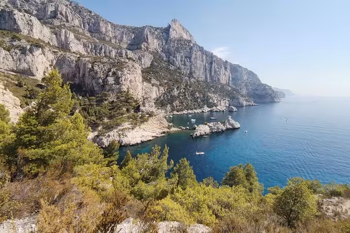 Panoramic Calanques National Park hike from Marseille with limestone cliffs and turquoise Mediterranean coves