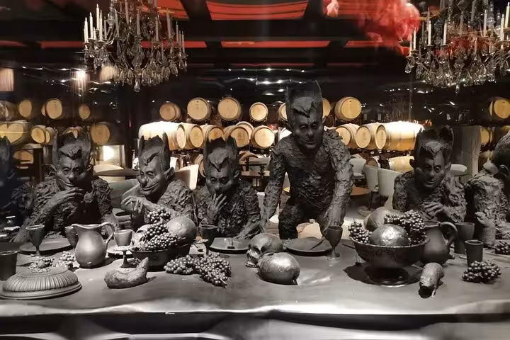 Artistic dining table installation at Château La Coste, blending contemporary art and Provence wine tour