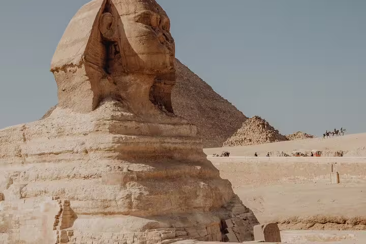 Great Sphinx with Pyramid of Khafre behind, classic stop on Pyramids, Memphis and Sakkara day tour