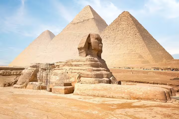 Great Sphinx and Pyramids of Giza, Cairo, on a private minivan day tour with Egyptian Museum visit
