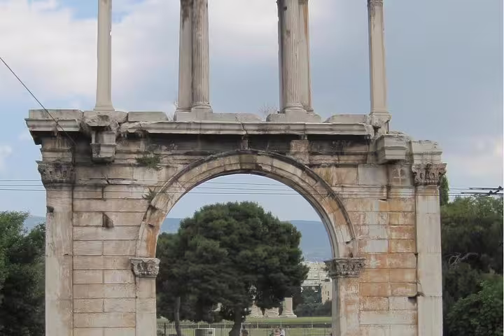 Hadrian’s Arch in Athens, a landmark stop on a private transfer from Igoumenitsa to Athens, Greece