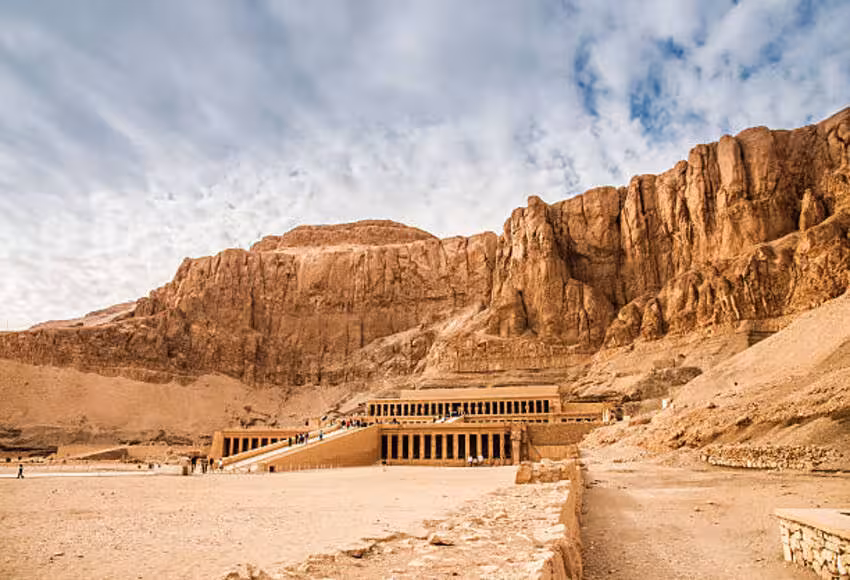 Mortuary Temple of Hatshepsut at Luxor, key stop on 8-day Egypt pyramids and Nile cruise package by air