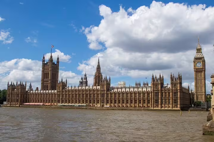 Houses of Parliament and Big Ben across the River Thames, key stop on full-day London sightseeing with a local