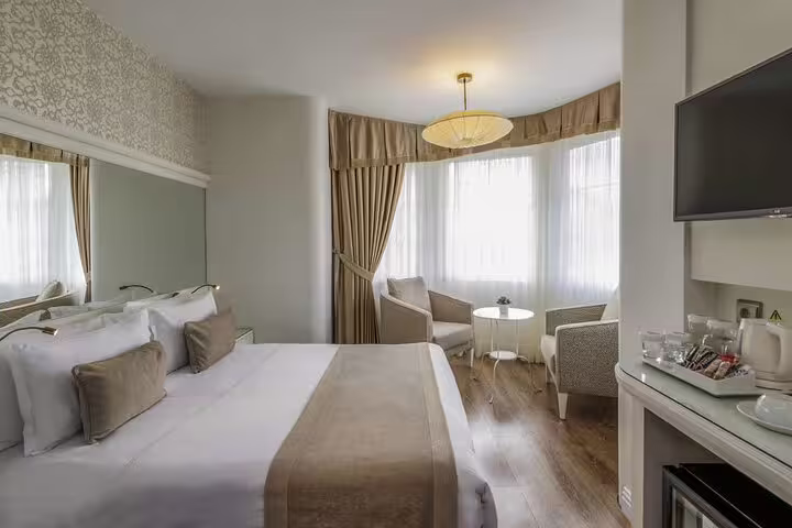 Modern Istanbul hotel room stay included on 8-day Istanbul Cappadocia Konya Ephesus tour by flights, max 10 pax