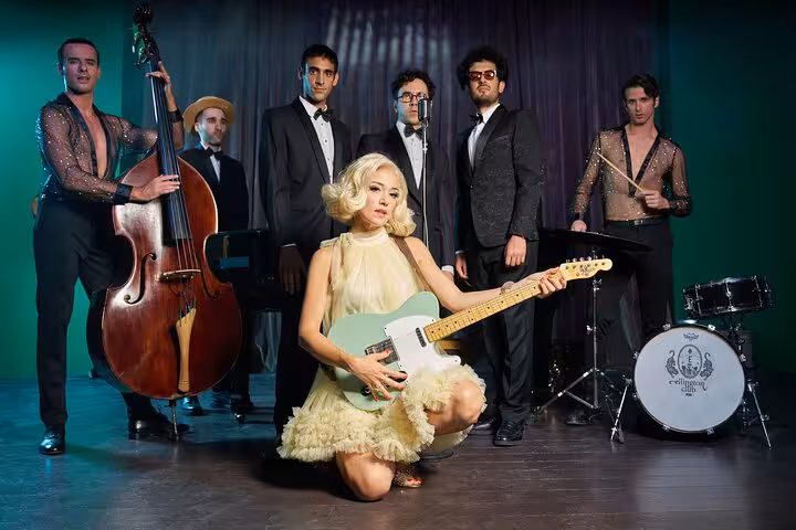 Italian Night of Song Una Come Me Concerto band on stage with glamorous singer and live jazz instruments in Rome