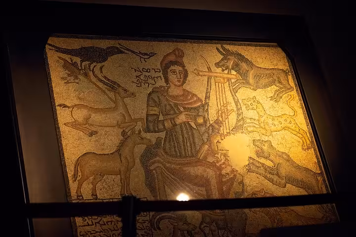 Ancient Mesopotamian mosaic in museum, a highlight on an all-inclusive 10-day private guided tour