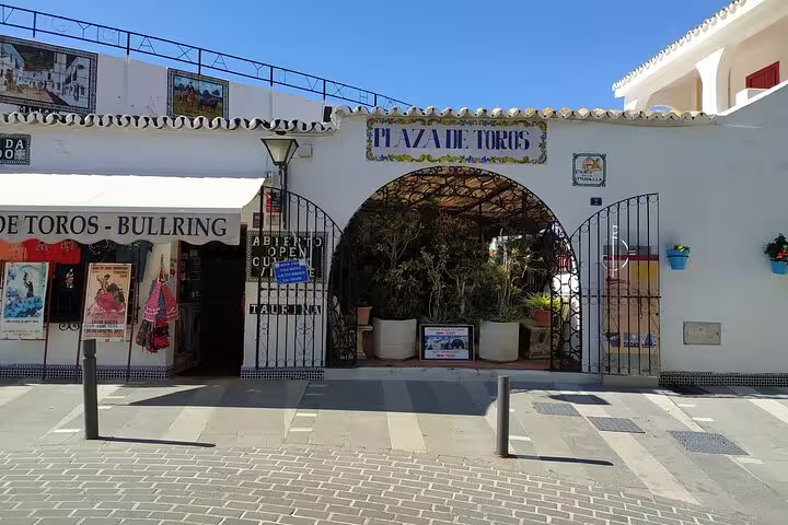 Explore the historic Plaza de Toros in Mijas on a private guided tour, showcasing traditional Spanish architecture and culture.