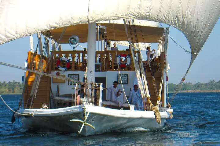 Traditional VIP Dahabiya sailing on the Nile near Luxor to Aswan, 4 nights 5 days cruise tour