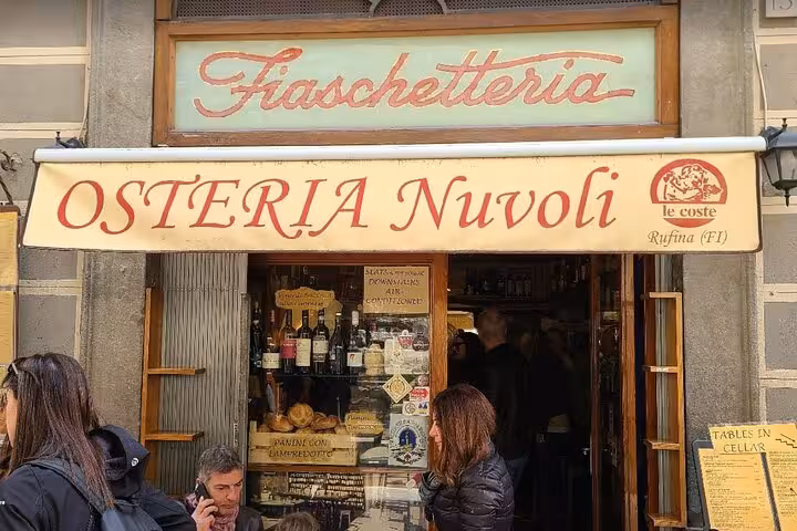 Charming facade of Osteria Nuvoli in Florence, showcasing authentic Italian dining for the MaMa Florence Aperitivo Tour.