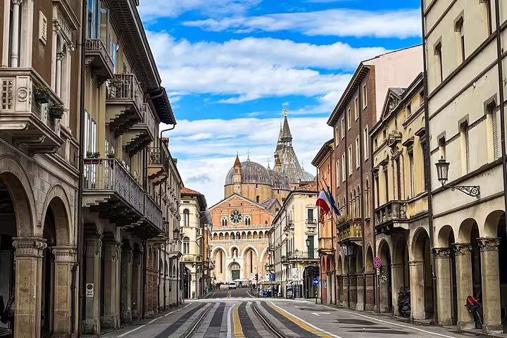 Quiet street in Padua leading to the Basilica of Saint Anthony, a highlight of a private guided walking tour of top sights