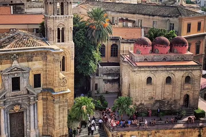 Cruise excursion in Palermo visiting San Cataldo Church and medieval Arab-Norman landmarks on a four-hour private walking tour
