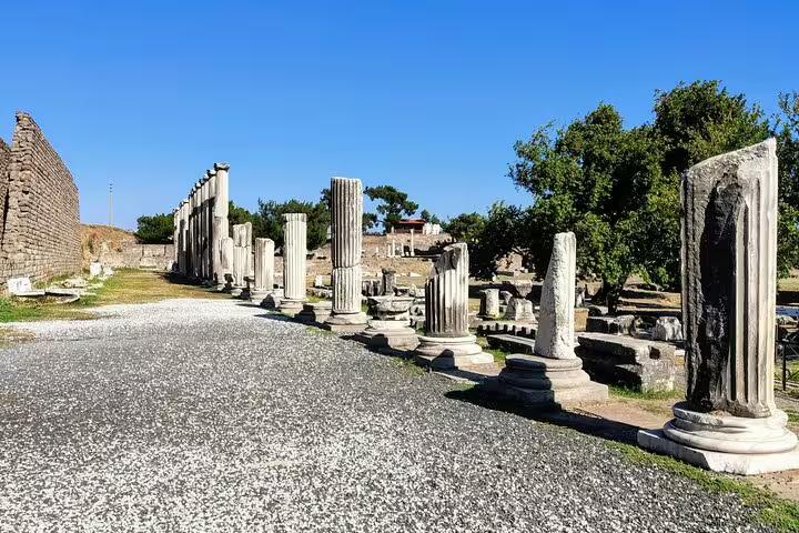 Stone road lined with ancient columns at Pergamon, guided 4-day small-group tour from Kusadasi to Istanbul