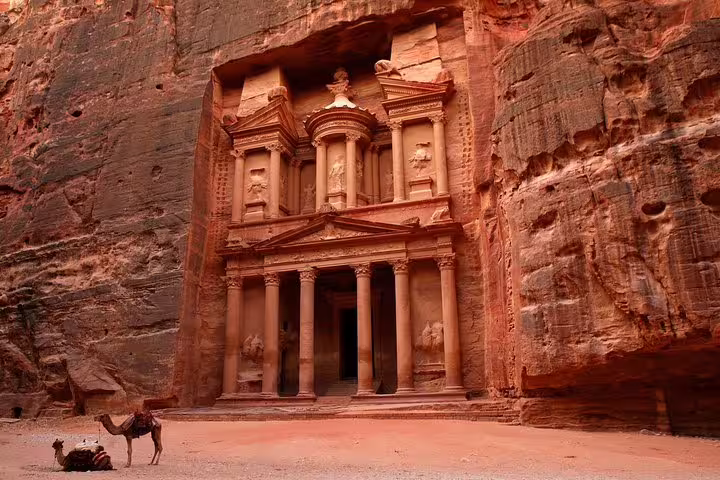 Wide view of Petra Treasury with camel in front, must-see stop on Petra tour from Sharm by cruise