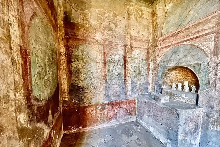Discover well-preserved frescoes in Pompeii's historic interiors on the Positano guided tour with wine tasting.