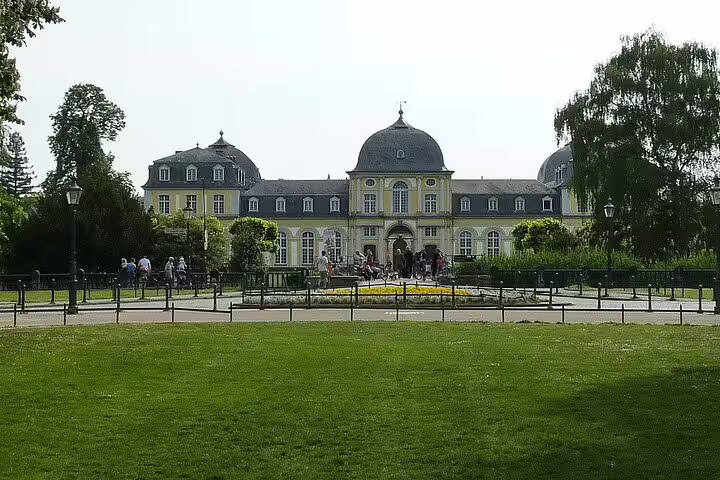 Poppelsdorf Palace in Bonn on a self-guided e-scavenger hunt, sightseeing highlights while exploring at own pace