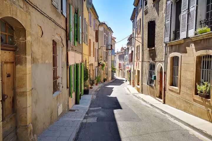 Quiet street in a Provençal village near Valensole, charm stop on private full-day lavender fields tour