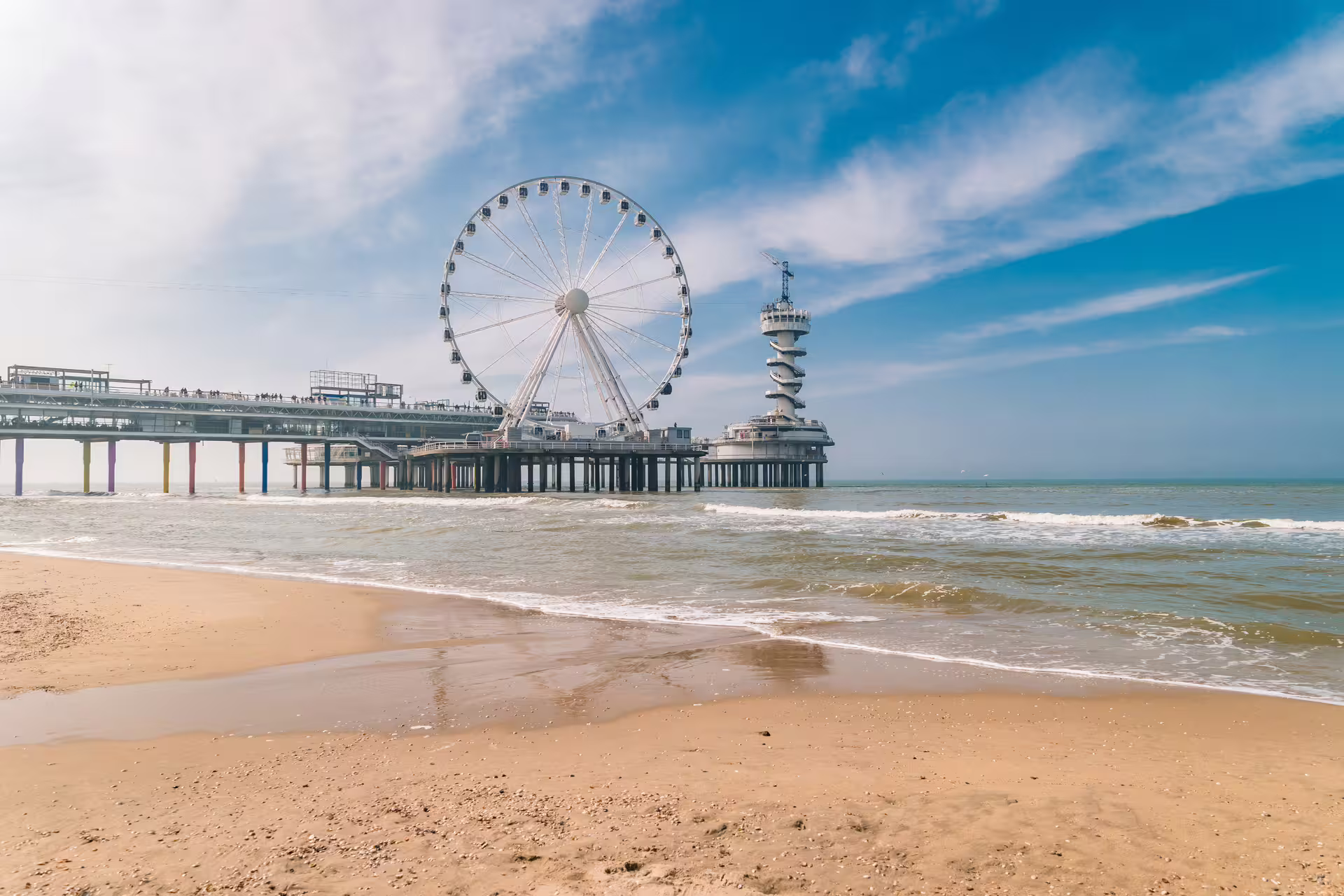 Scheveningen Pier and Ferris wheel on The Hague day tour, coastal walking route with multilingual audioguide