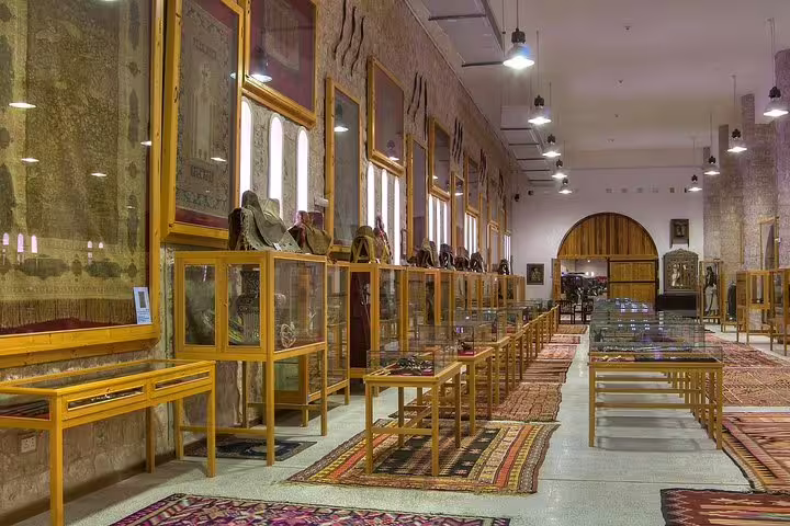 Sheikh Faisal Museum's captivating exhibit of cultural artifacts, reflecting Qatar's heritage and craftsmanship.