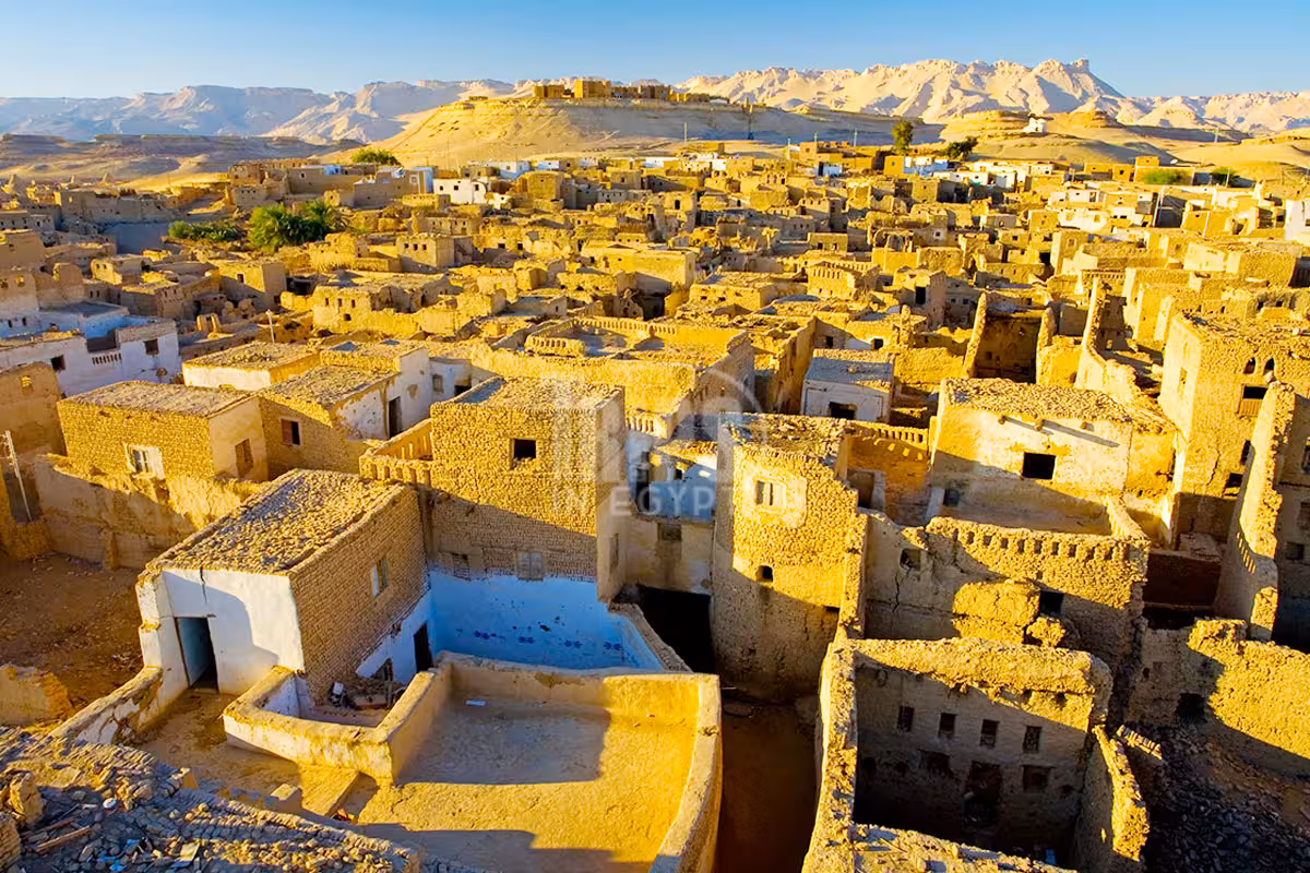 Siwa Oasis old Shali fortress village panorama, cultural excursion on 15-day Egypt tour from Cairo to Nile cruise