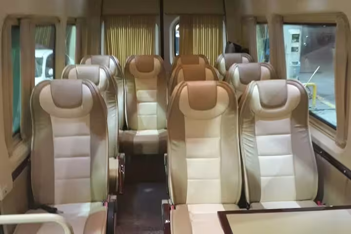 Comfortable small group tour minibus interior for 7-day Istanbul Cappadocia Ephesus flights package