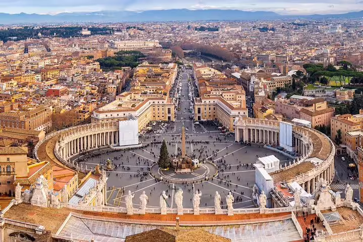 Panoramic view of St Peter’s Square and Rome skyline on a private Vatican Museums and Sistine Chapel VIP entrance tour