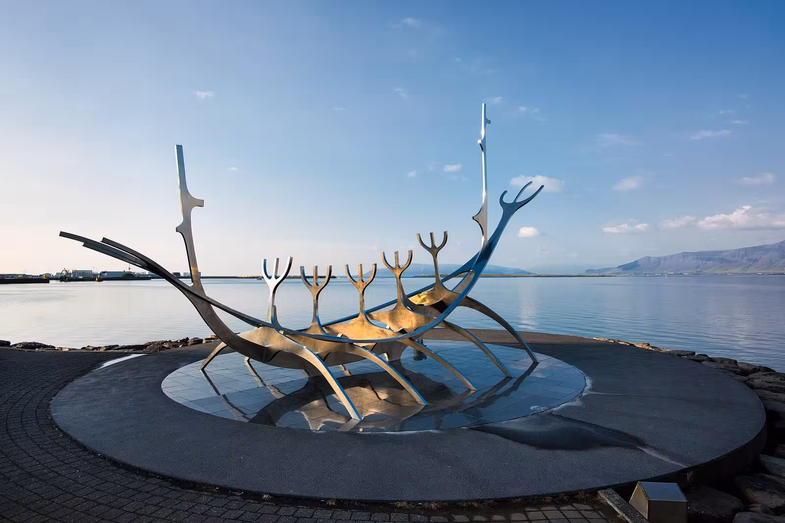 Sun Voyager sculpture by the sea in Reykjavik, a highlight on the 5-Day Northern Lights Hunt & Glacier Lagoon Tour.