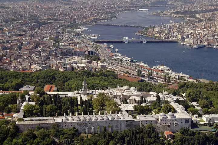 Aerial view of Topkapi Palace and the Golden Horn in Istanbul on a private 10-day guided Turkey tour