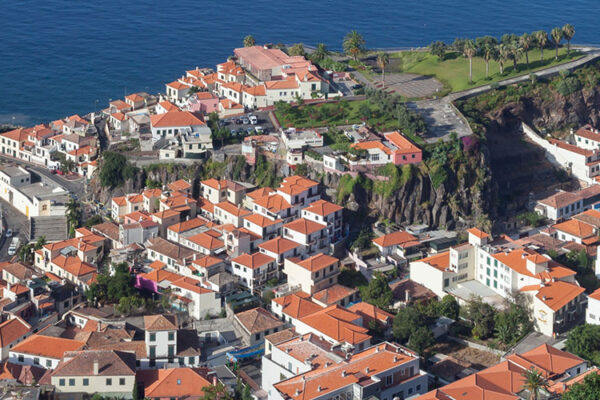 Câmara de Lobos was the first place where João Gonçalves Zarco, the navigator who discovered the island, lived between 1420 and 1424.