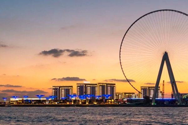 Dubai Eye, the world's highest observation wheel, provides unmatched 360° views of Dubai. Experience the city's beauty from a unique vantage, promising a memorable experience on Ain Dubai.