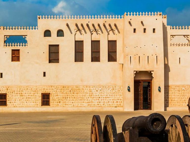 The Fort of Sharjah, built in the 18th century, was the Al Qasimi family's residence. Now a museum, it highlights Sharjah's history and culture.