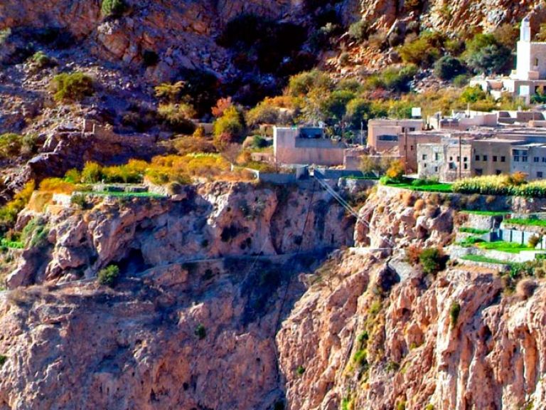 Jebel Akhdar is a mountain range located in the Al Hajar Mountains in the Sultanate of Oman. It is one of the most popular tourist destinations in Oman and offers a range of activities and attractions for visitors.